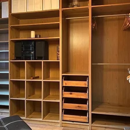 Le Chantre By Aroom Vut - Le - 1359 León