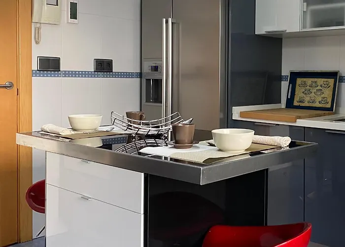 Le Chantre By Aroom Vut - Le - 1359 León