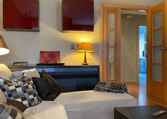 Le Chantre By Aroom Vut - Le - 1359 *