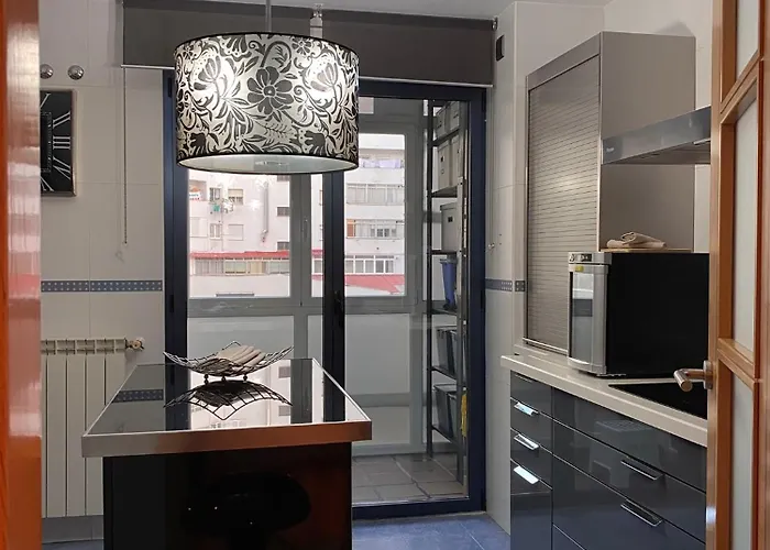 Le Chantre By Aroom Vut - Le - 1359 *